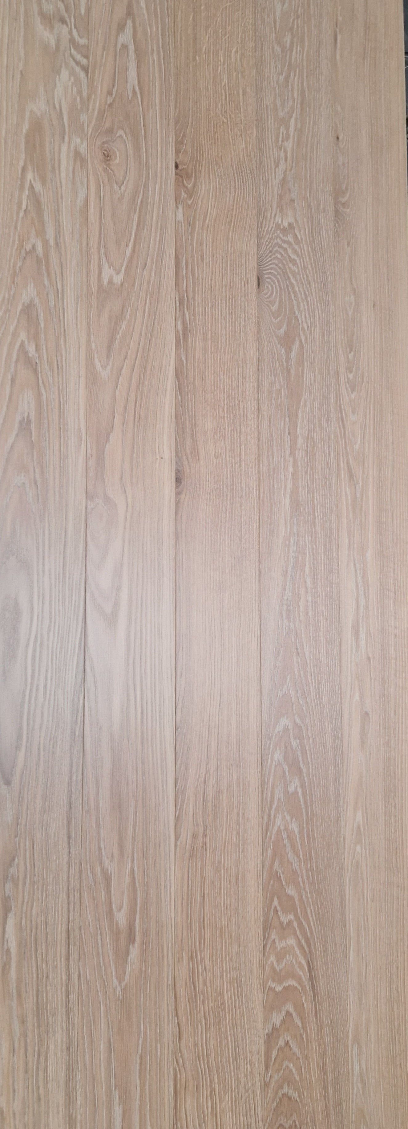 Elite Distressed Oak European Engineered Oak
