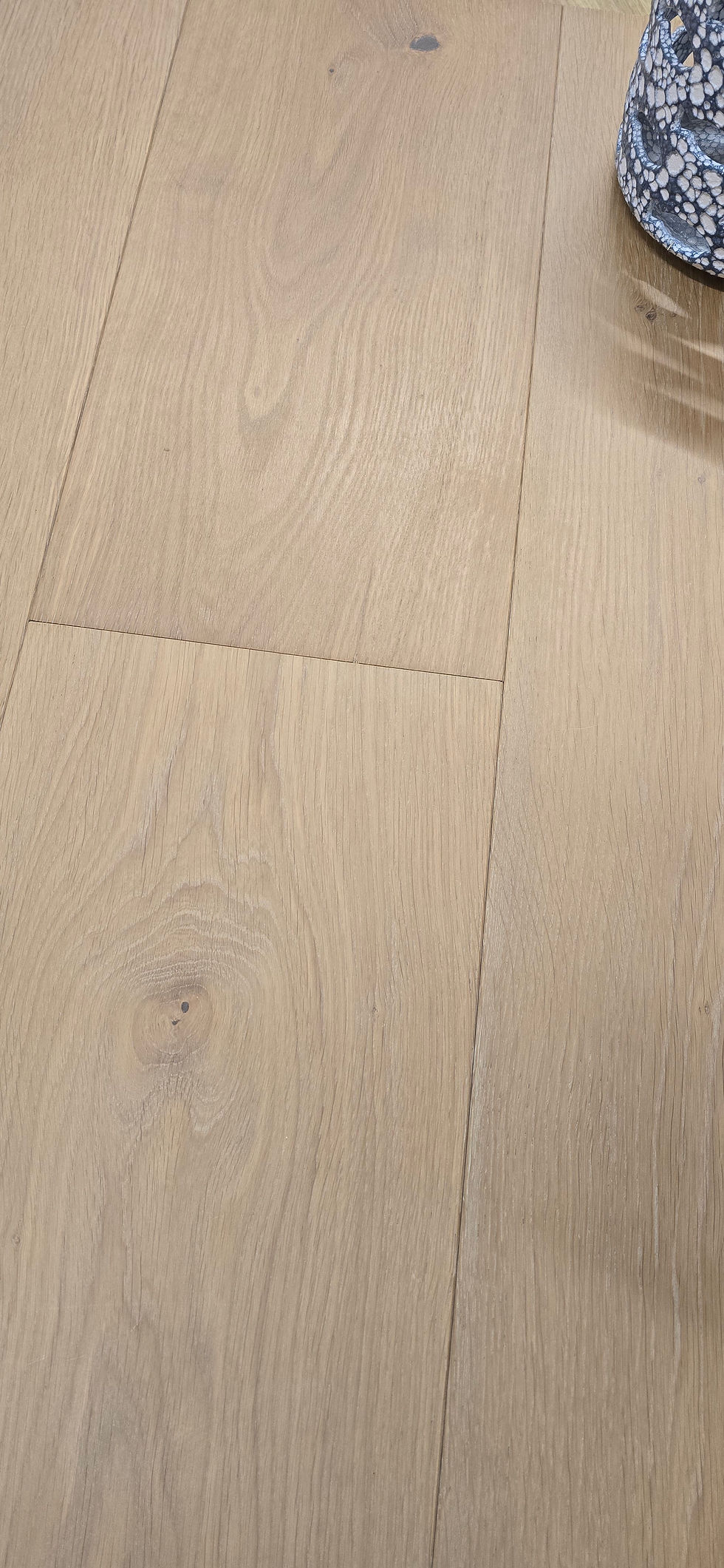 Thumbnail: Elite Oliver European Engineered Oak