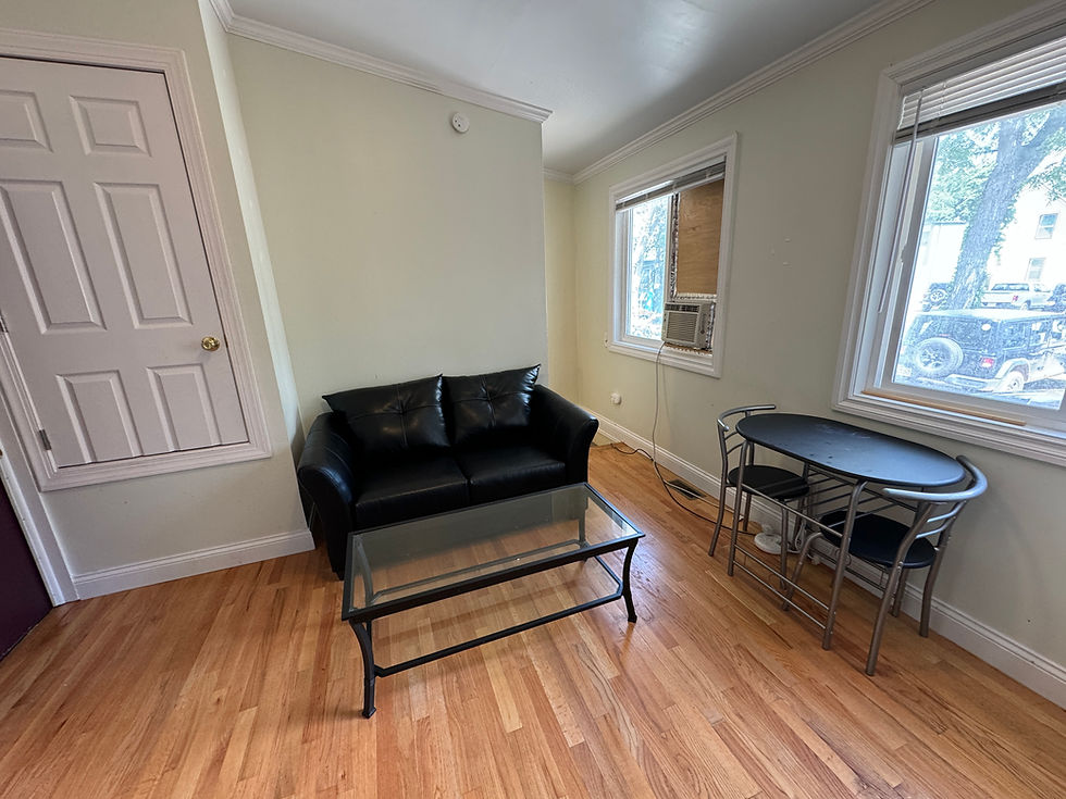 1021 E University #5