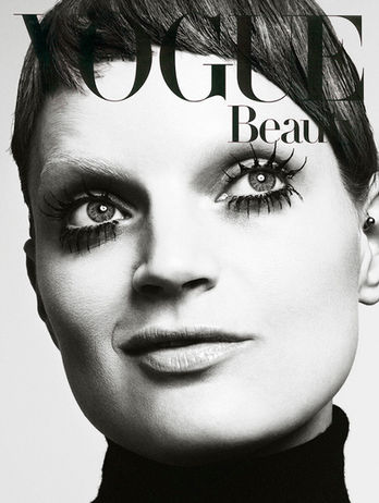 Guinevere-Van-Seenus-By-Marcus-Ohlsson-For-Vogue-Japan-Cover.jpg