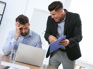 หยุดให้รางวัลกับ Toxic Superstar