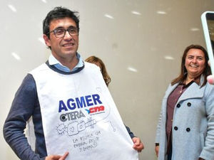 Antivero: Allende es un "therian", se autopercibe perrito faldero de Frigerio