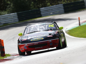 Cadwell Park test
