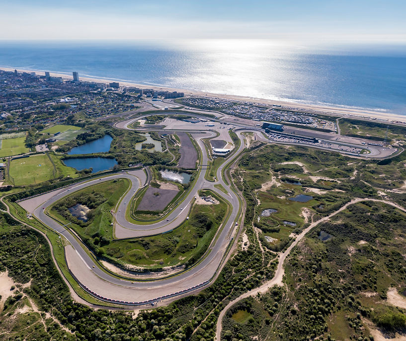 background-the-circuit-mobile.jpg