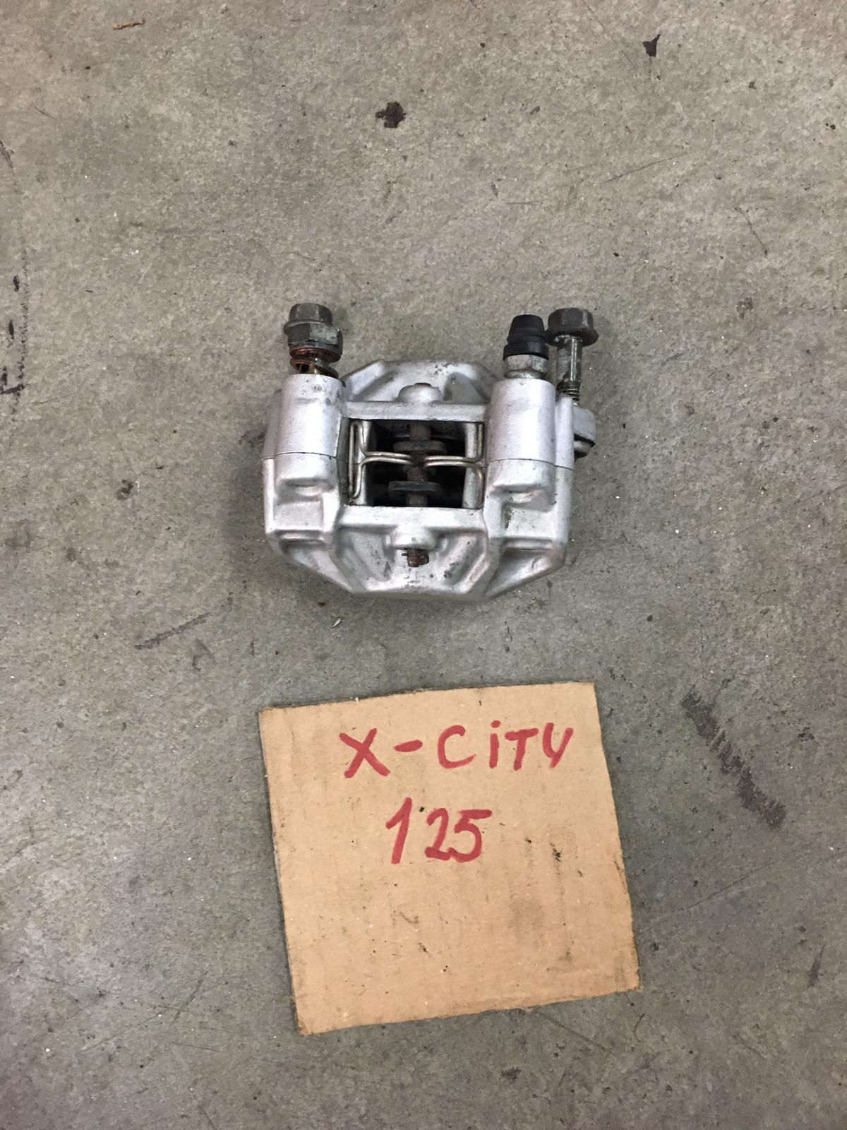 Pinza freno posteriore usata yamaha x city 125