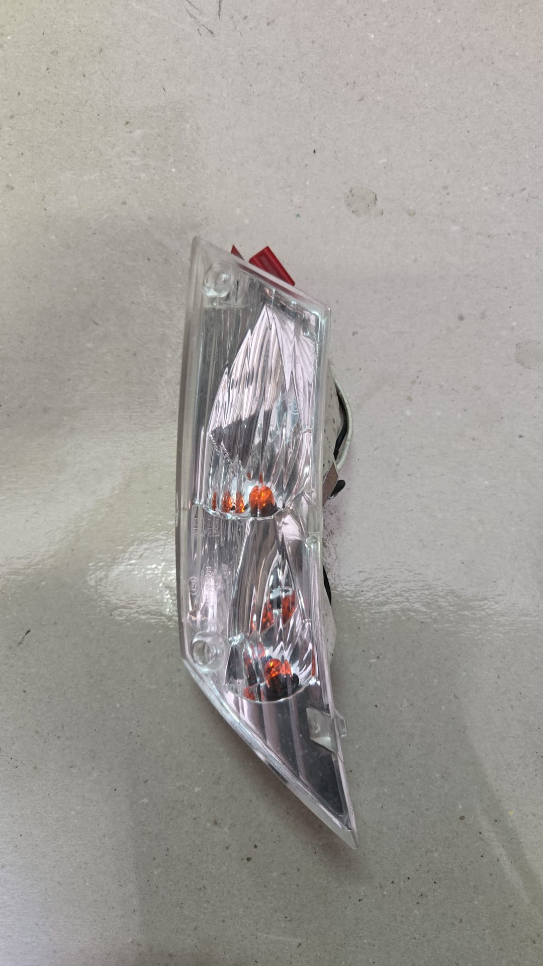 FRECCIA POSTERIORE DESTRA USATA PIAGGIO ZIP 50 100 2T 4T 2001>
