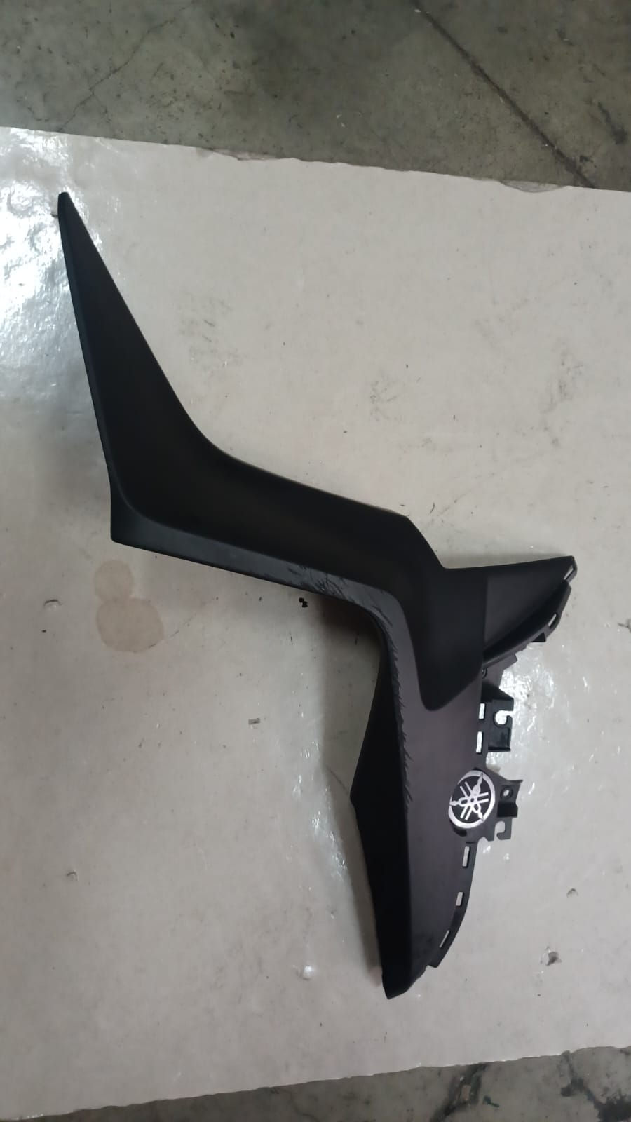 CARENA FIANCHETTO LATERALE SX USATO GRIGIO SATINATO YAMAHA X MAX 125 2018