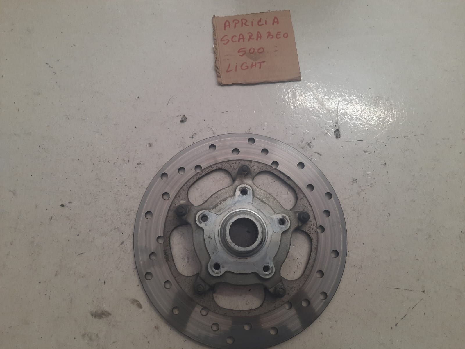DISCO FRENO POSTERIORE USATO CON MOZZETTO APRILIA SCARABEO 500 LIGHT