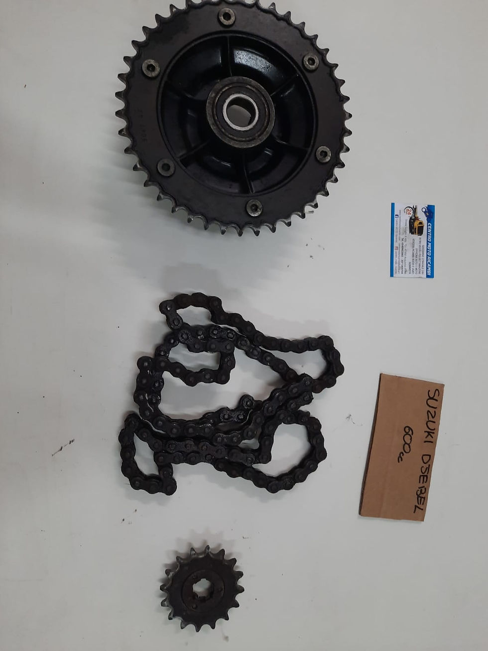 KIT CATENA CORONA PIGNONE USATI SUZUKI DJEBEL 600cc