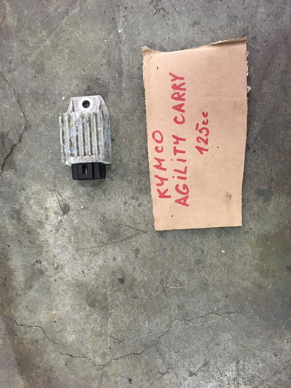 REGOLATORE DI TENSIONE USATO KYMCO AGILITY CARRY 50 125