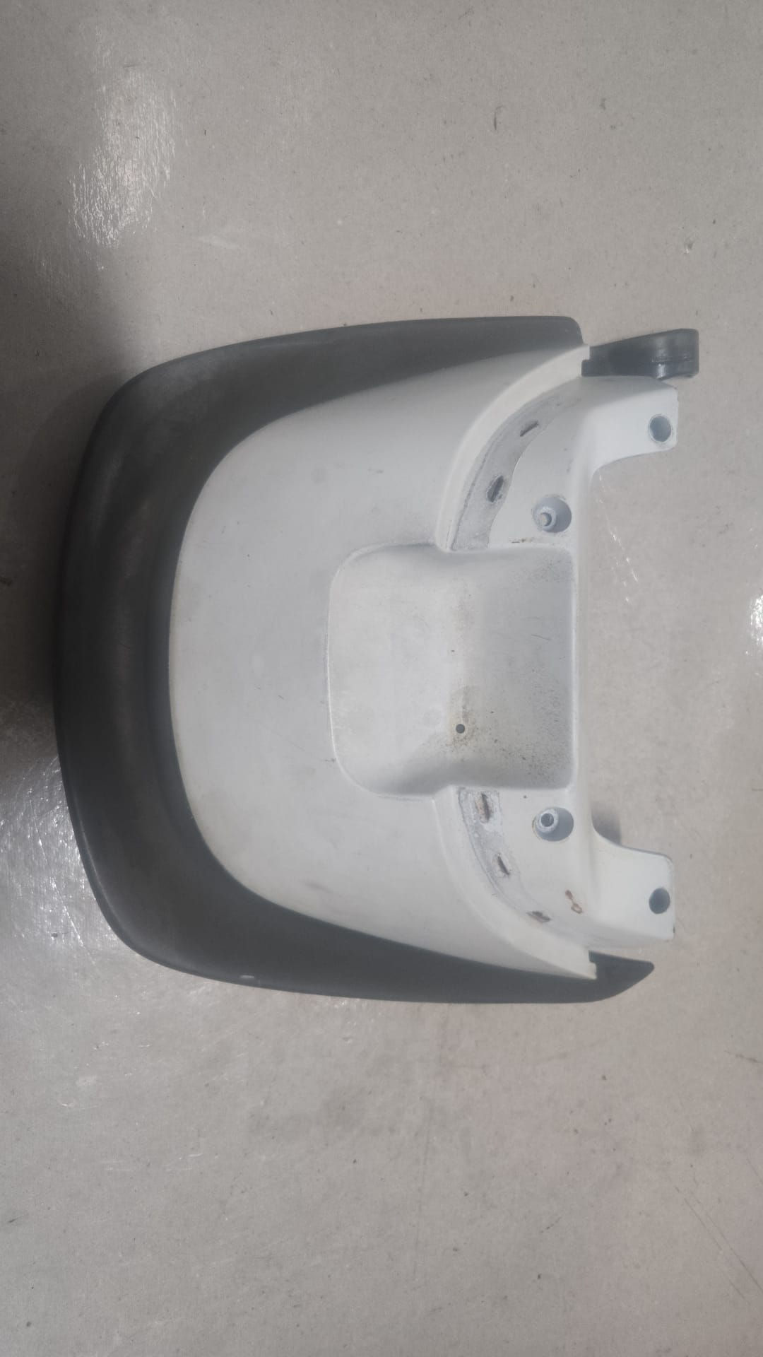 CARENA CON SPOILER DIETRO SELLA USATA MALAGUTI F10 50cc