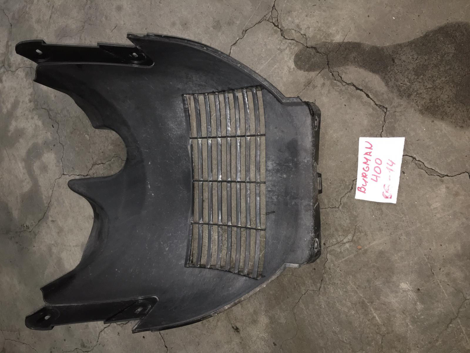 PLASTICA GRIGLIA RADIATORE USATA SUZUKI BURGMAN 400 06-14