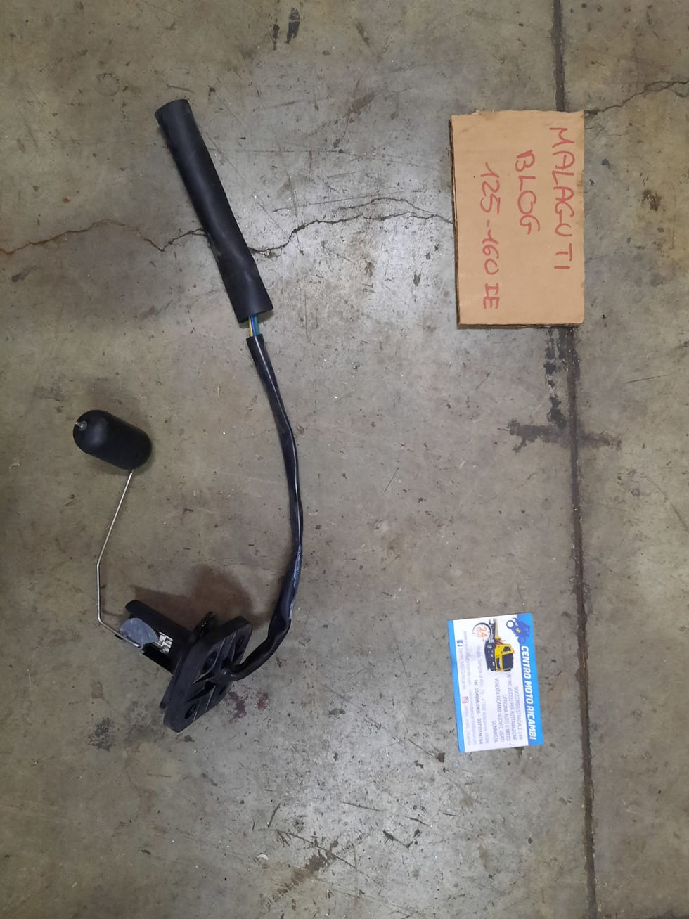 SONDA LIVELLO BENZINA USATA MALAGUTI BLOG 125 160 I.E