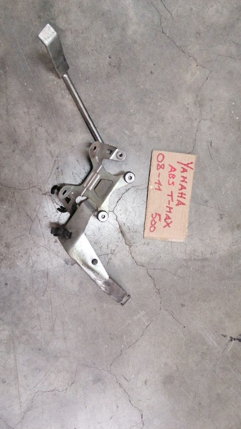 STAFFA SUPPORTO CENTRALINA ABS YAMAHA T MAX 500 08 11