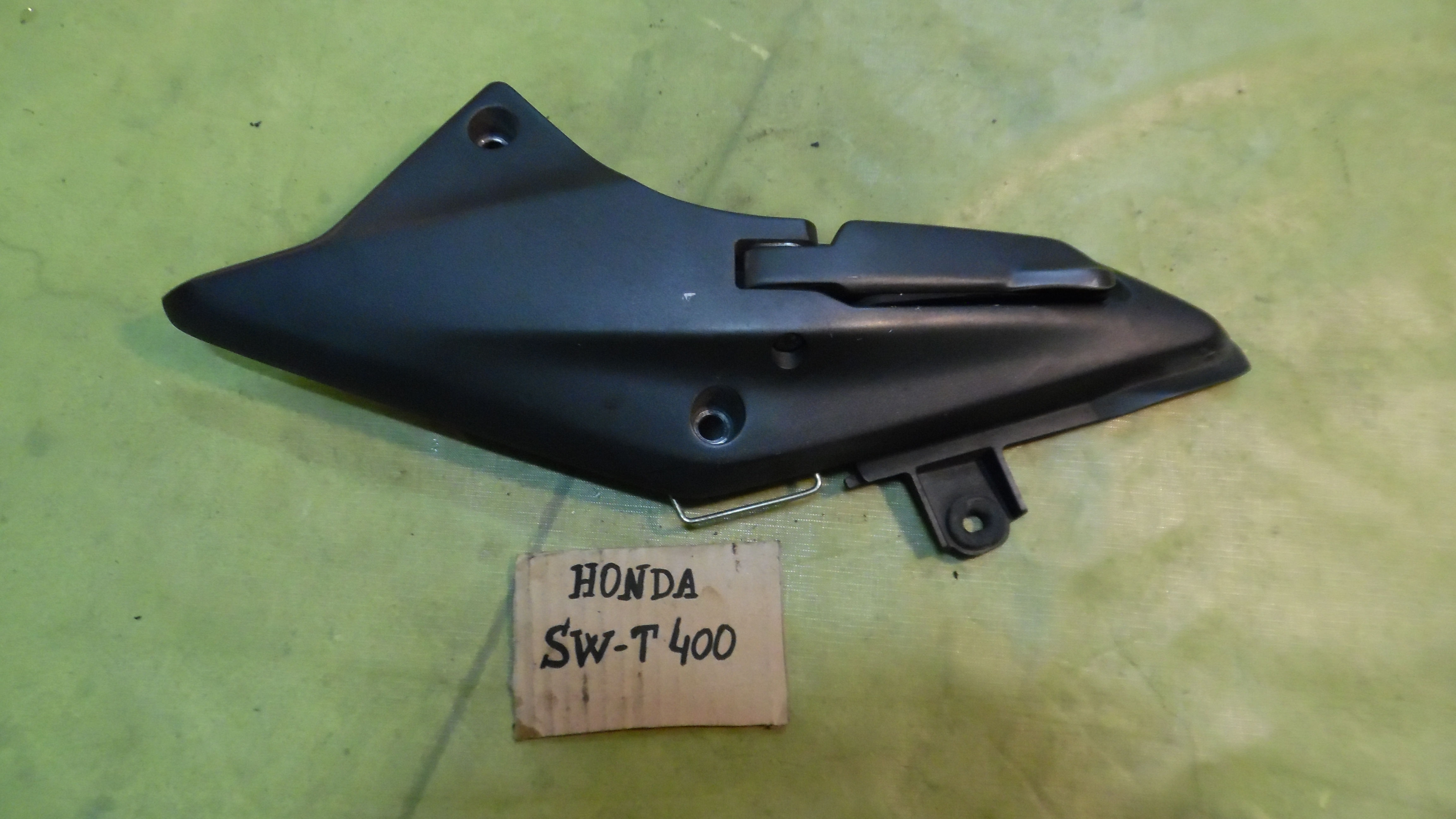 SUPPORTI PEDALINE PASSEGGERO HONDA SWT 400