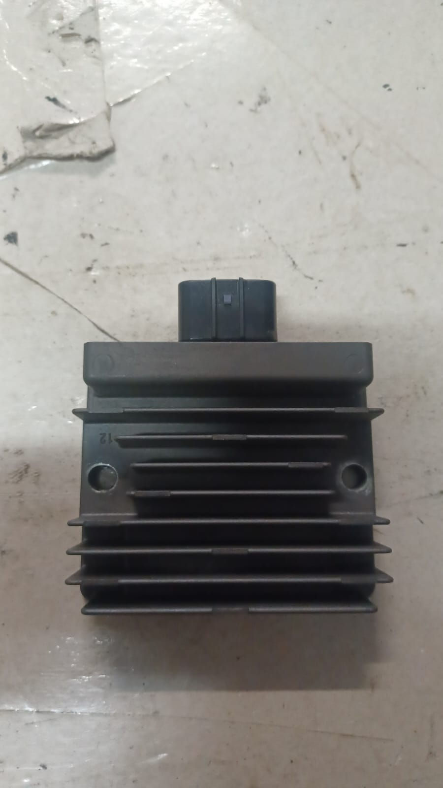 REGOLATORE DI TENSIONE USATO KAWASAKI NINJA 650 ABS 2017-2019