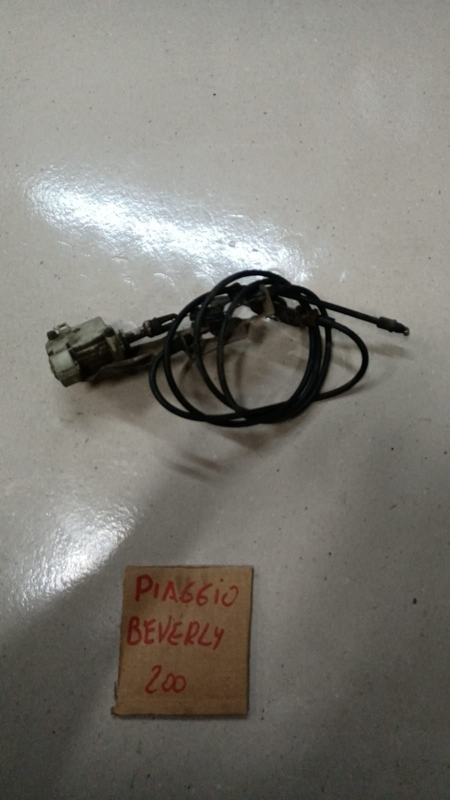 MOTORINO APERTURA ELETTRICA SELLA PIAGGIO BEVERLY 200 500