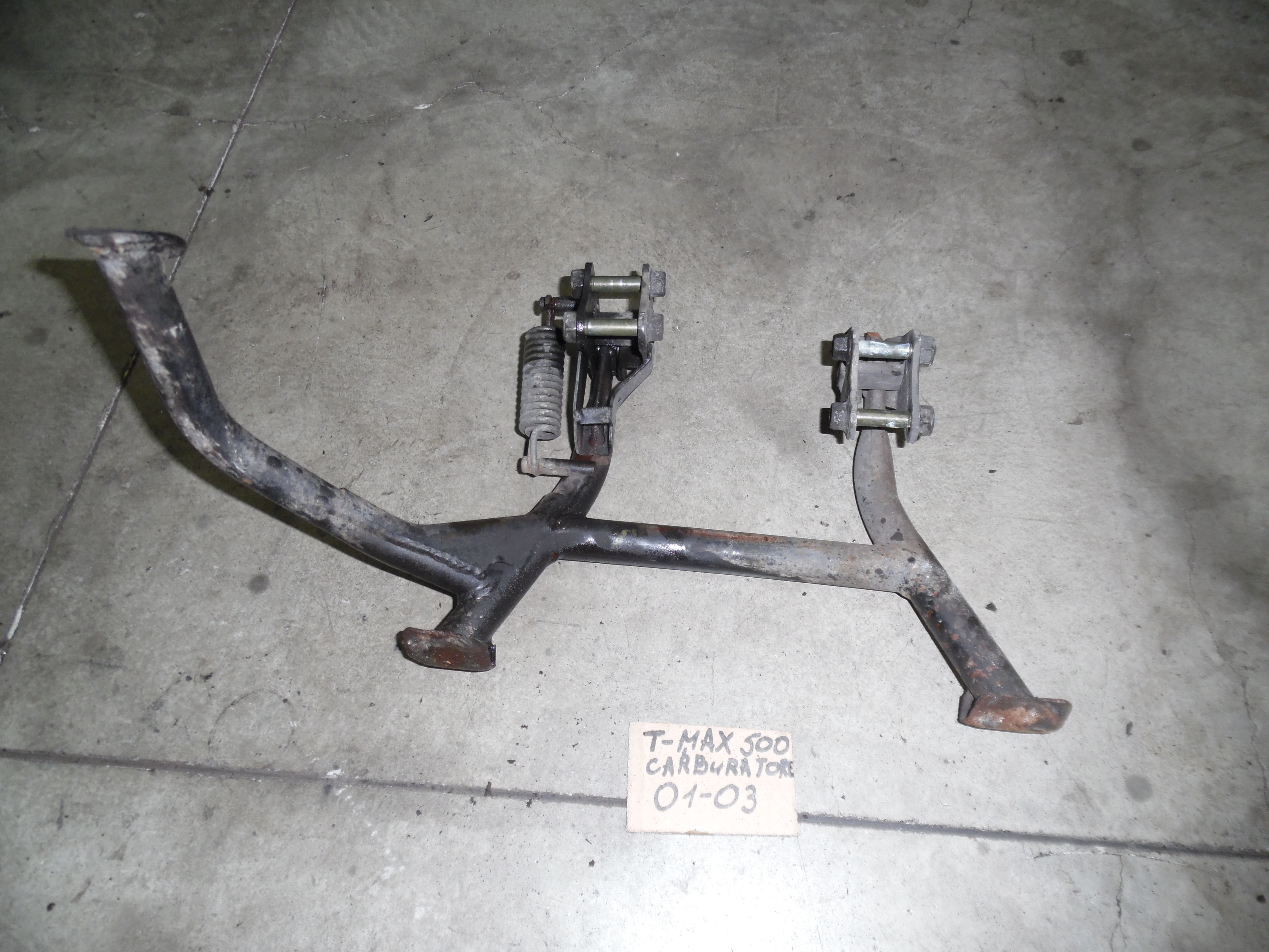 CAVALLETTO CENTRALE USATO YAMAHA T MAX 500 2001 - 2008