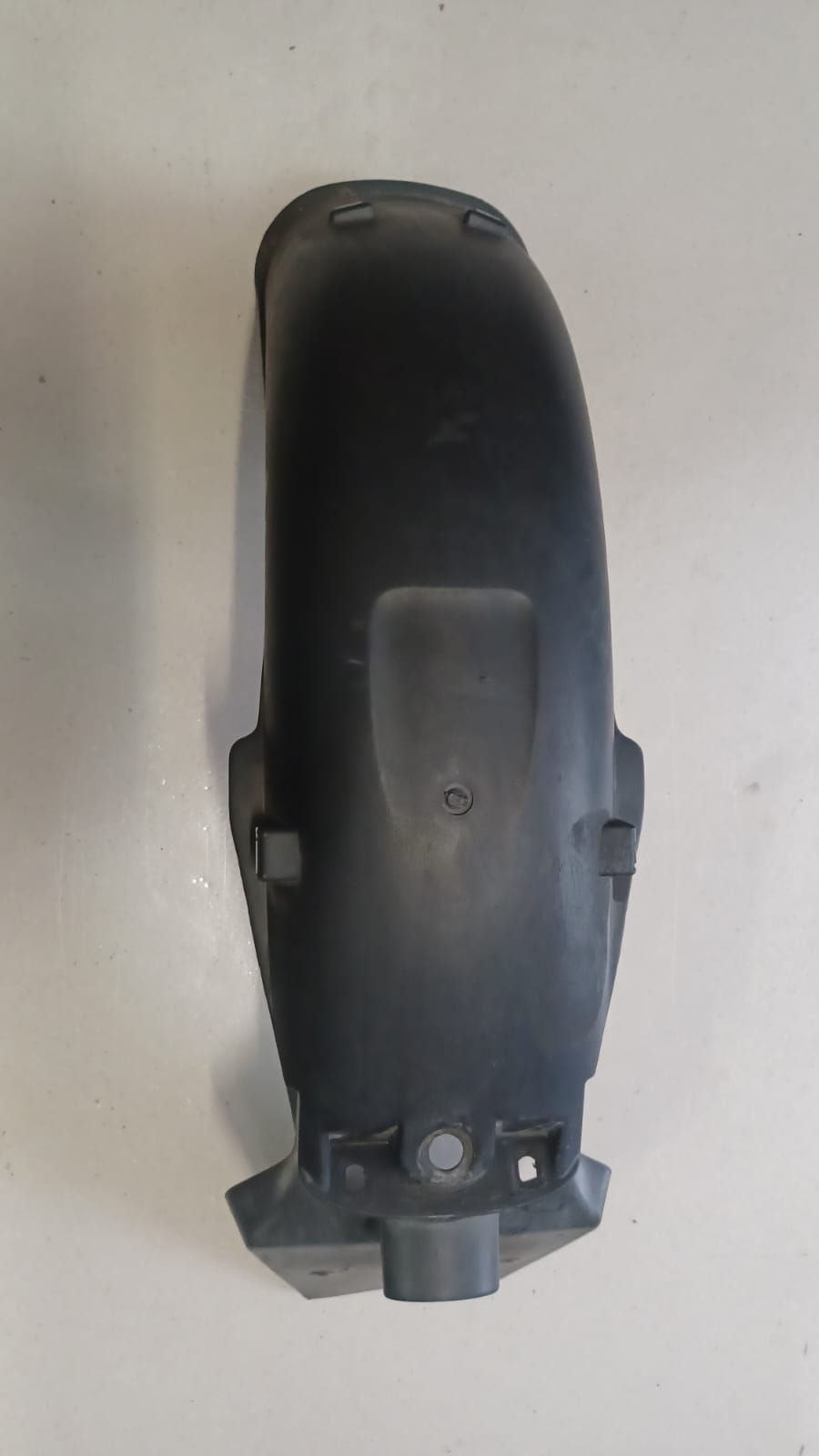 PLASTICA SOTTO CODA USATA MOTO GUZZI BREVA 750 03 - 09