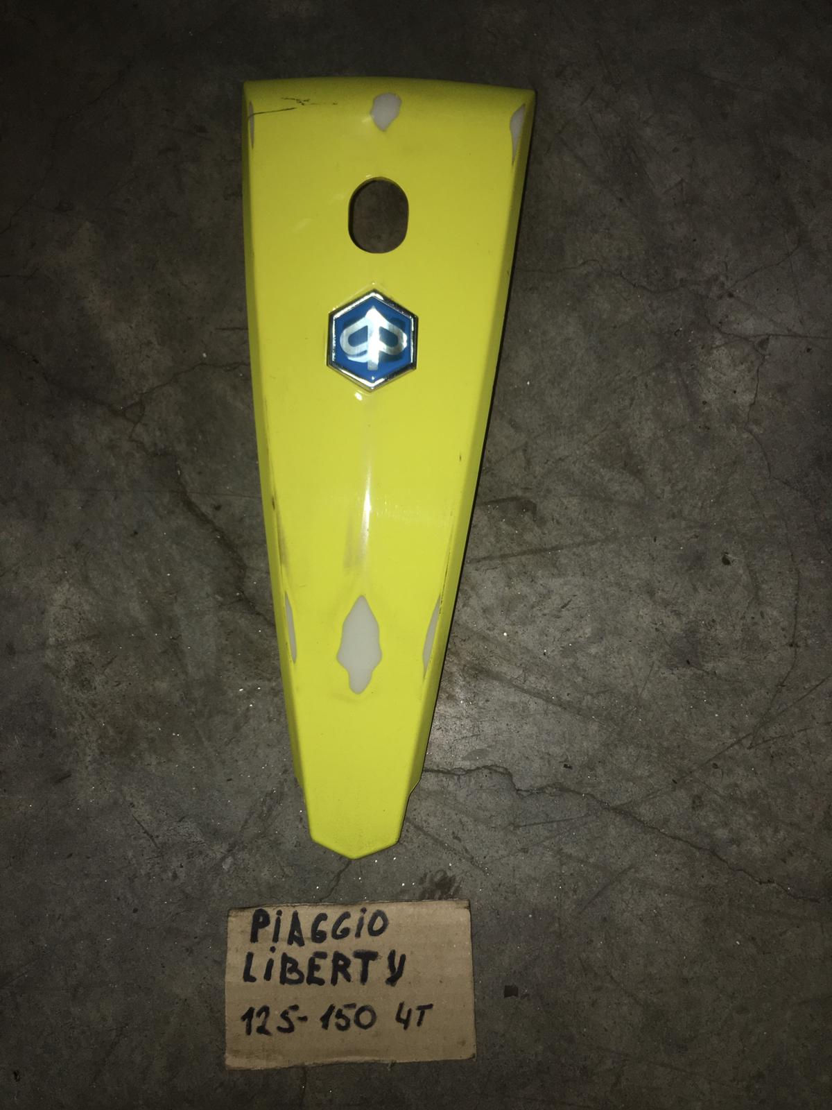 CARENA SCUDETTO ANTERIORE USATA PIAGGIO LIBERTY 50 125 150