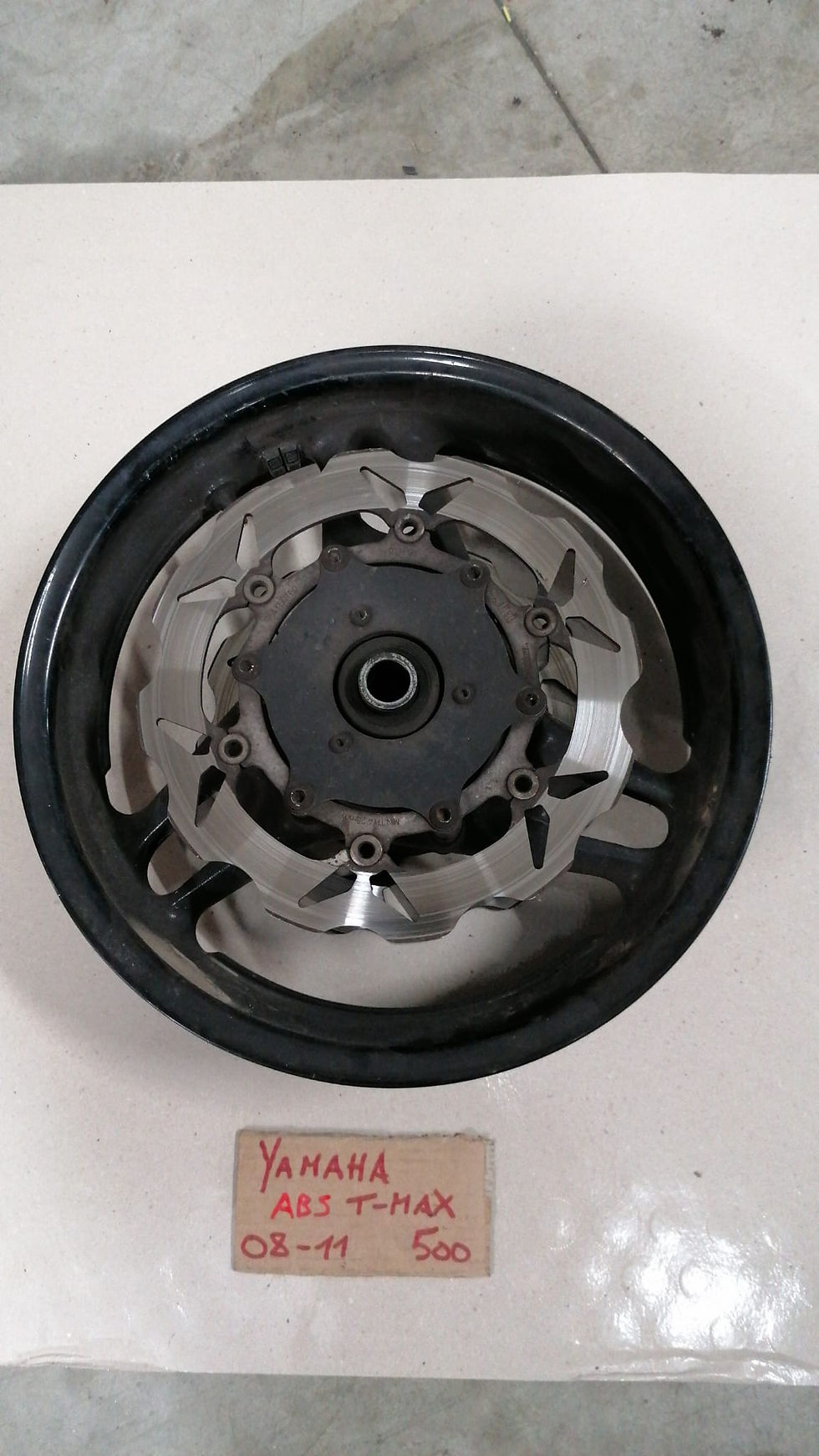 CERCHIO ANTERIORE USATO YAMAHA T MAX 500 ABS 08 11
