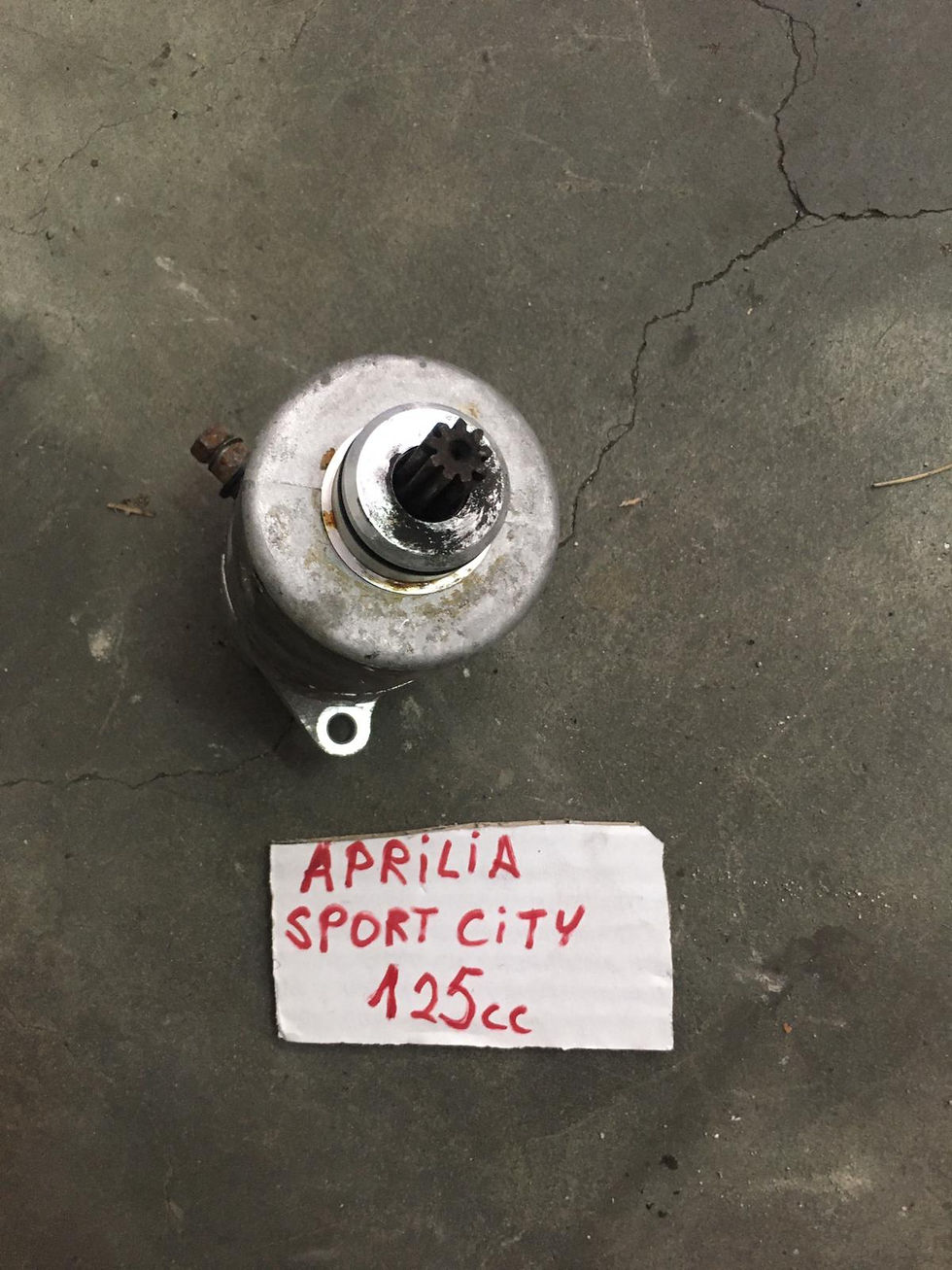 MOTORINO AVVIAMENTO USATO APRILIA SPORTCITY 125 200