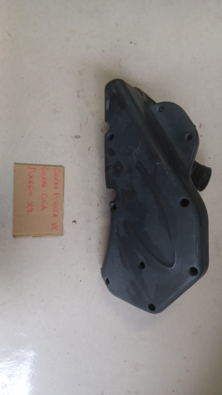 SCATOLA FILTRO ARIA MOTORE USATA GILERA RUNNER VX 4 TEMPI