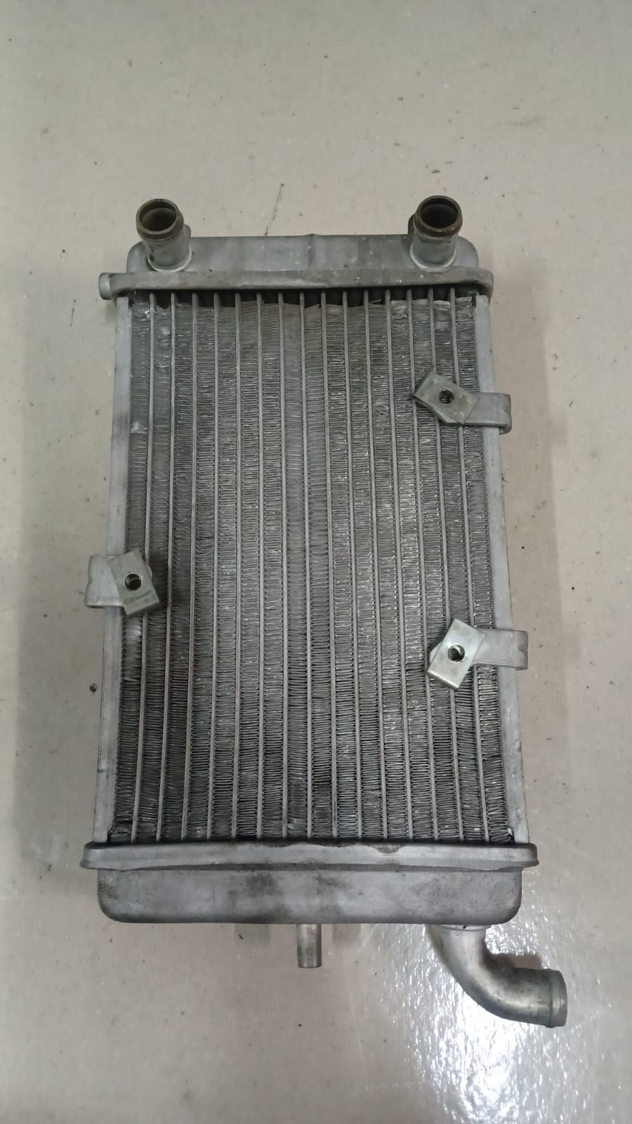 RADIATORE USATO MALAGUTI MADISON 3 250cc MOT. PIAGGIO