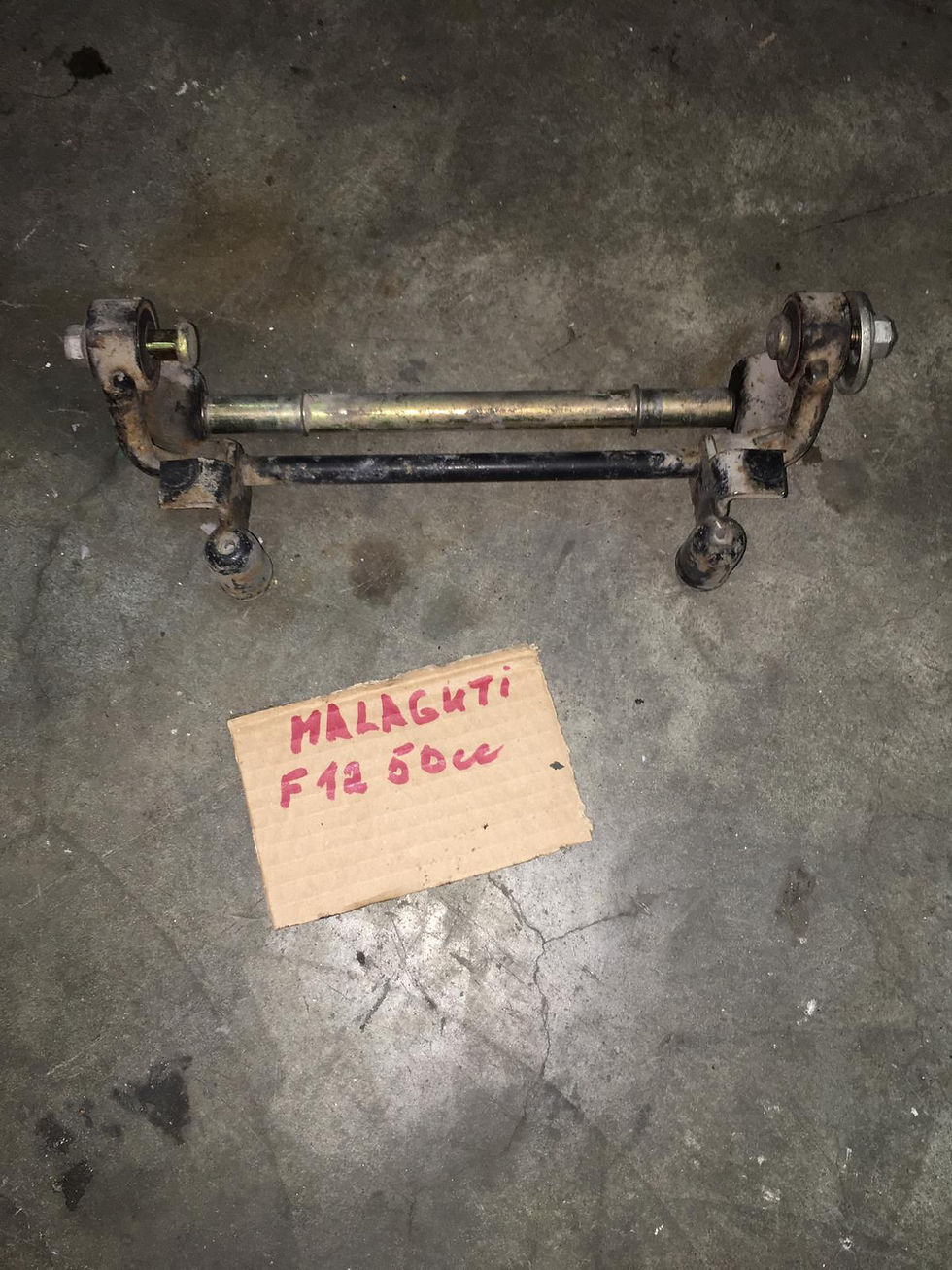 BRACCIO OSCILLANTE MOTORE USATO MALAGUTI F12 50cc 1° SERIE