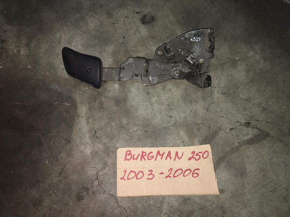 LEVA FRENO DI STAZIONAMENTO USATA SUZUKI BURGMAN 250 400 03 06