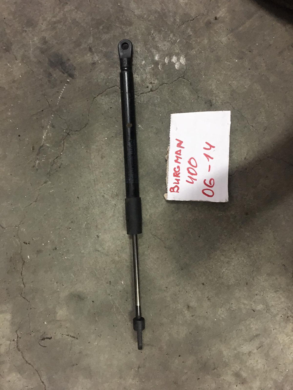 PISTONCINO REGGI SELLA USATO SUZUKI BURGMAN 400 06 14