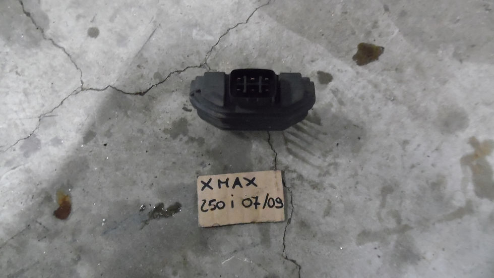 Miniatura: REGOLATORE DI TENSIONE USATO YAMAHA X MAX 125 250 05 - 09