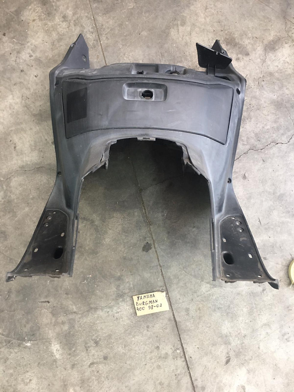 Plastica retro scudo usata suzuki burgman 250 400 99 02