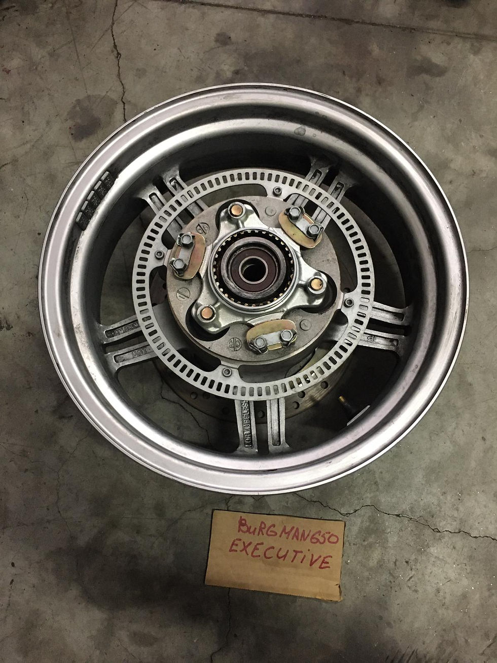 CERCHIO POSTERIORE USATO SUZUKI BURGMAN 650 ABS FINO 2013