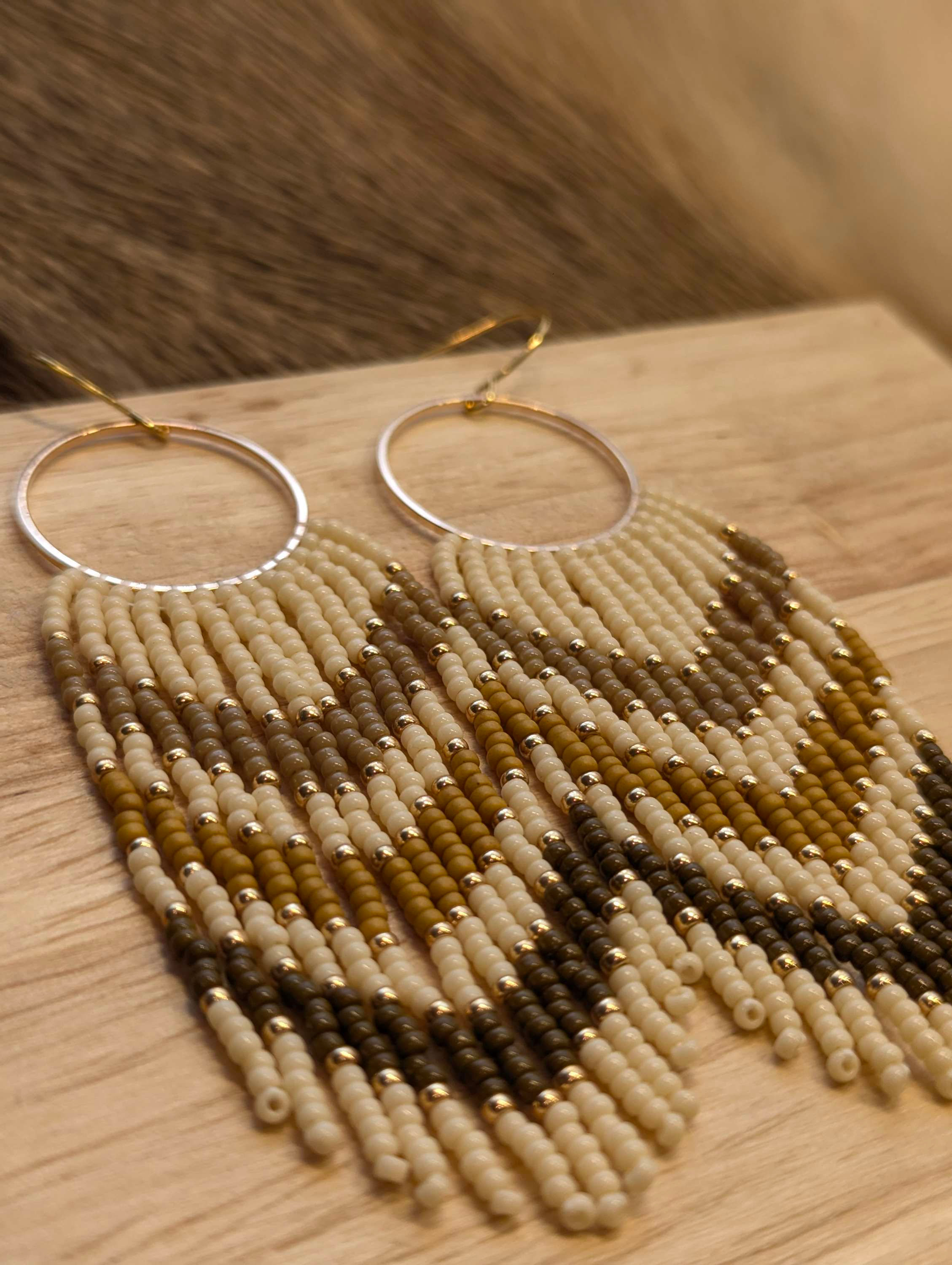 Sandstone Fringe on Hoop - Cream