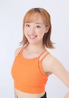 世古真凜.jpg