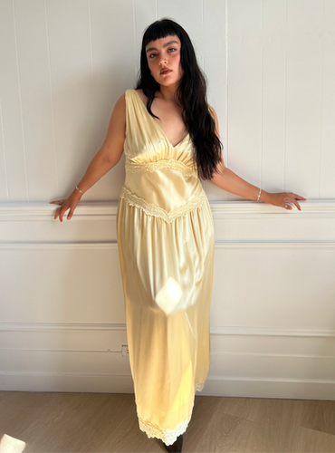 Reformation Stasia Silk Dress | Once Twice Reformation Stasia Silk Dress | Once Twice