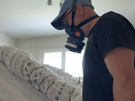 alt="Restaurant pest control contract service – All Gone Pest Control technician ensuring a pest-free kitchen"