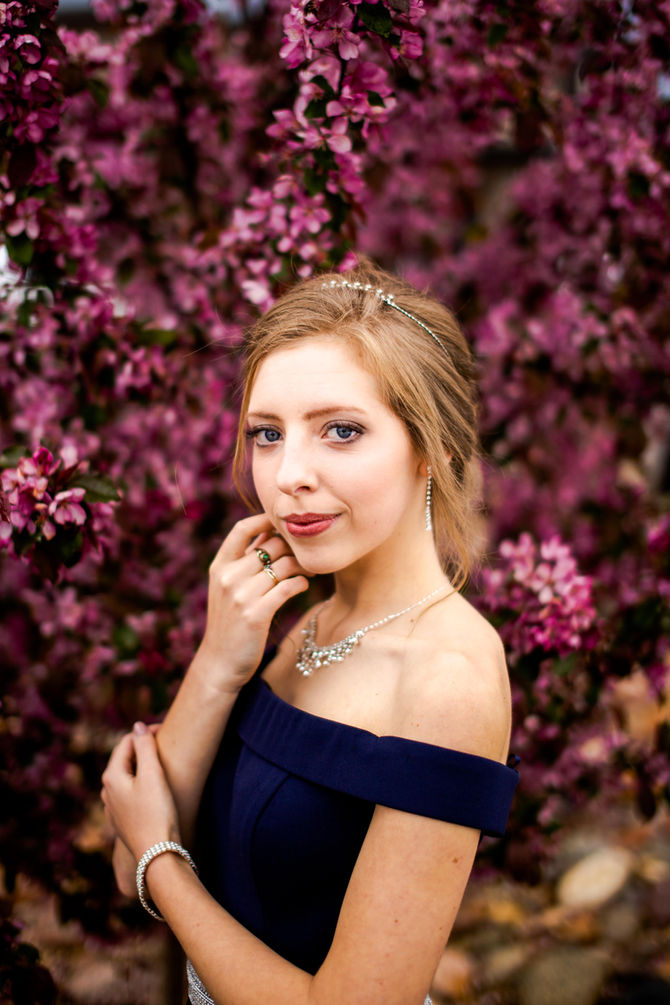 Northern Alberta Senior Girl Session // Dayna Nicole