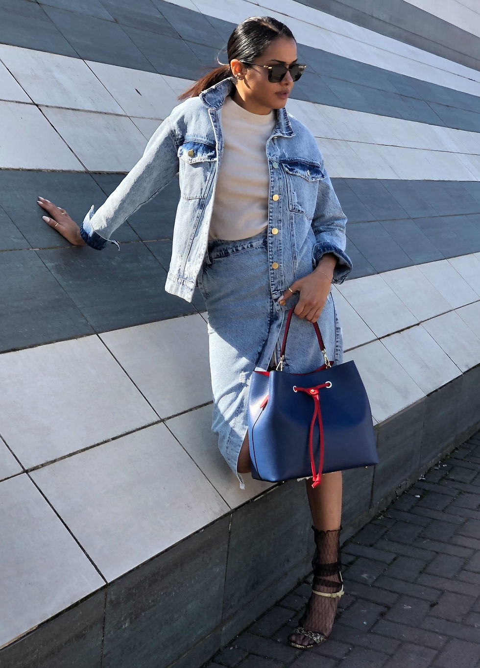 Thumbnail: ELISA (телячья кожа сафьяно)