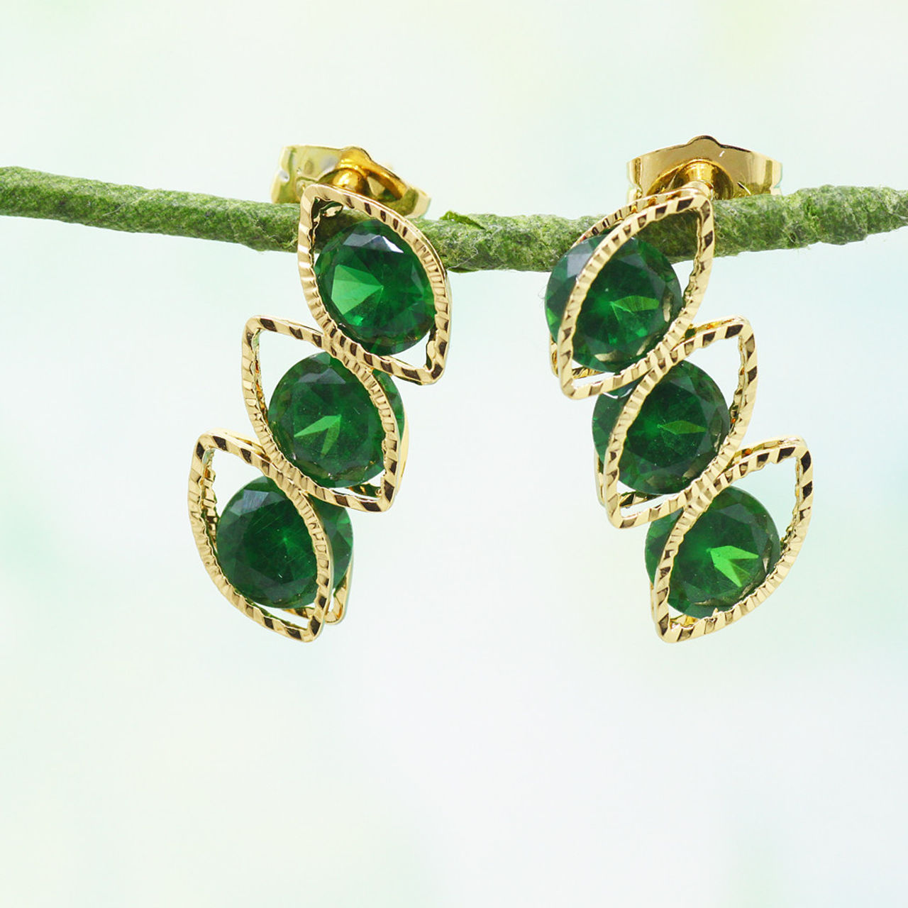 Серьги E504700210