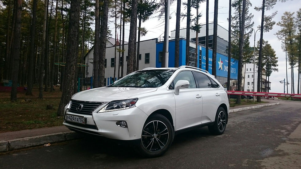 Thumbnail: Rent Lexus RX