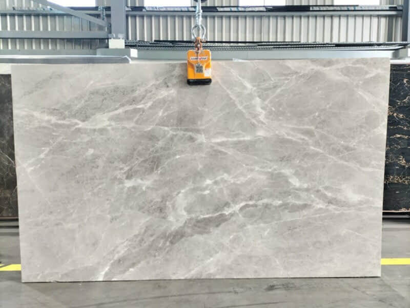 Amazing Silver Marble thumbnail 2