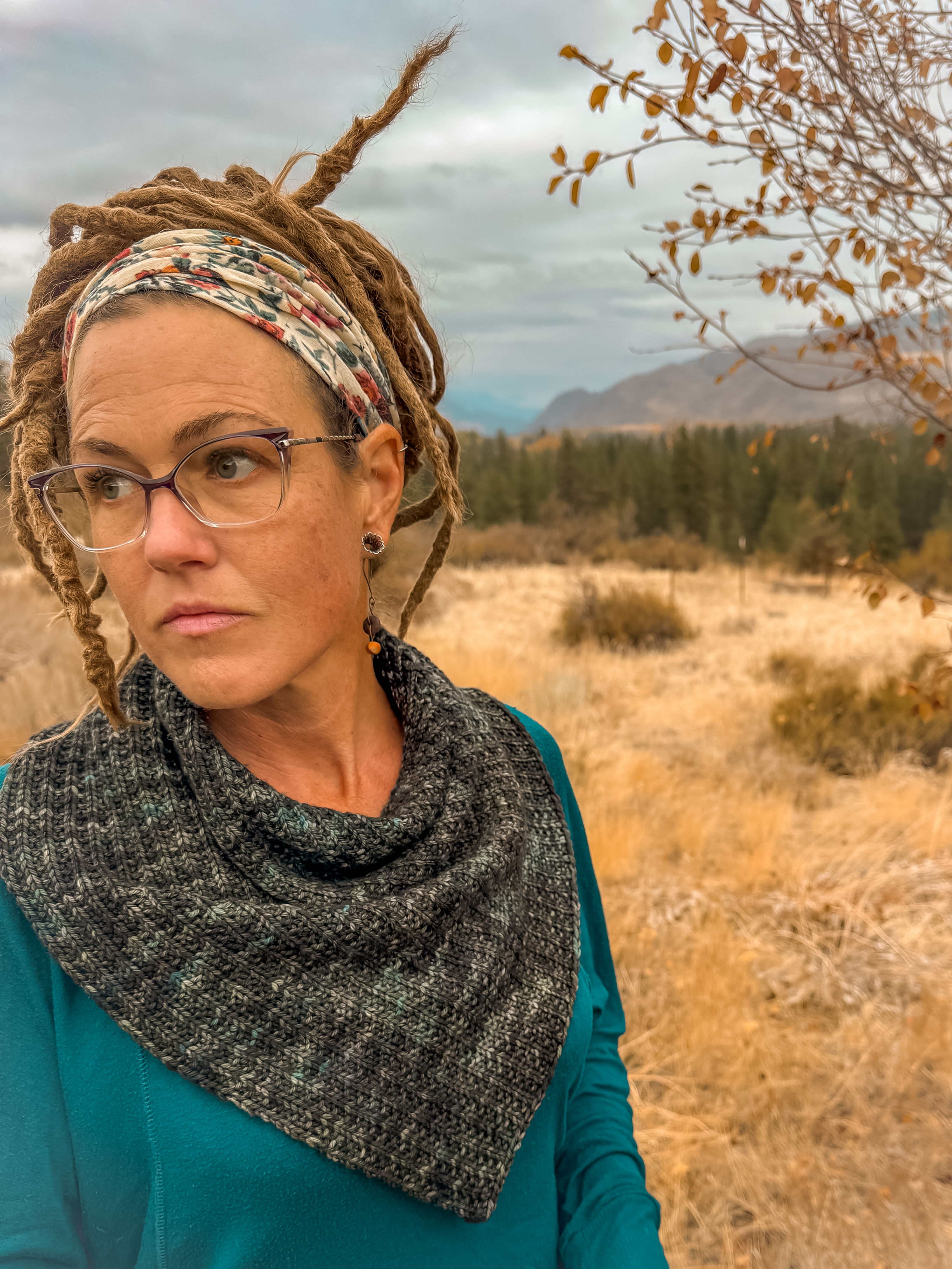 Bluster Bandana Cowl Knitting Pattern