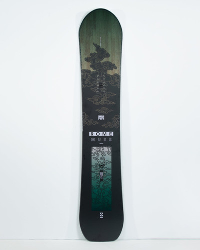 Rome Muse snowboard 152 cm | Doxa Outdoors