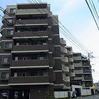 サンリヤン五条駅前