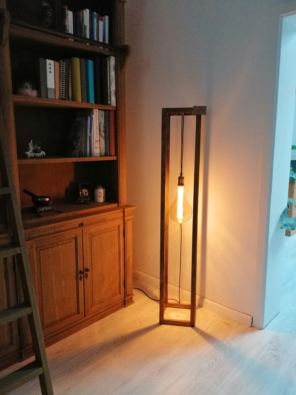 Thumbnail: PENDULE - staande lamp met XXL vintage LED