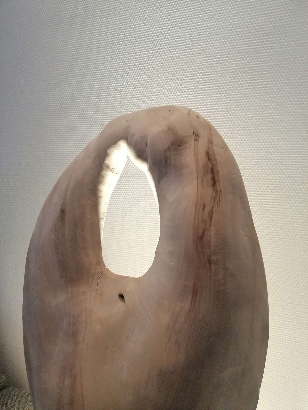 Thumbnail: Staande designlamp ANGEL uit populier & acacia