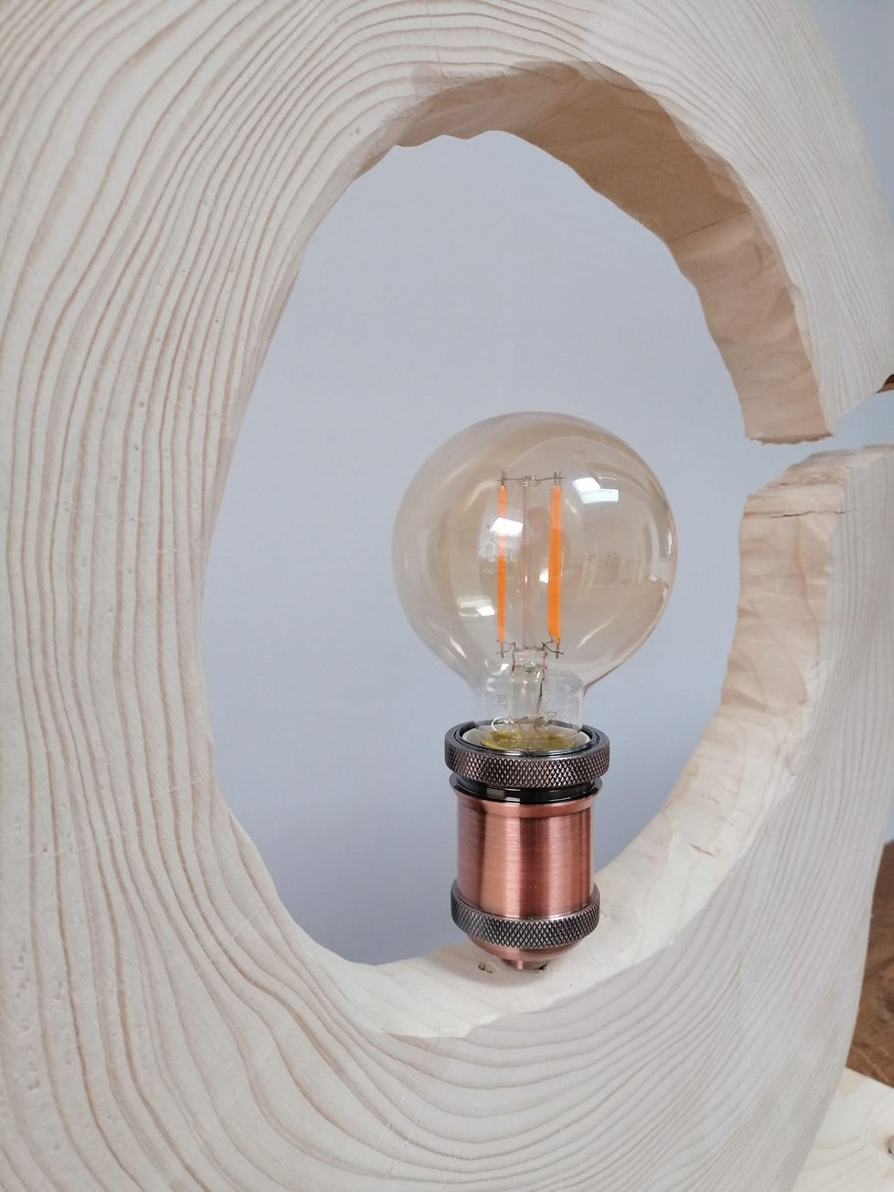 Thumbnail: Right ROUND