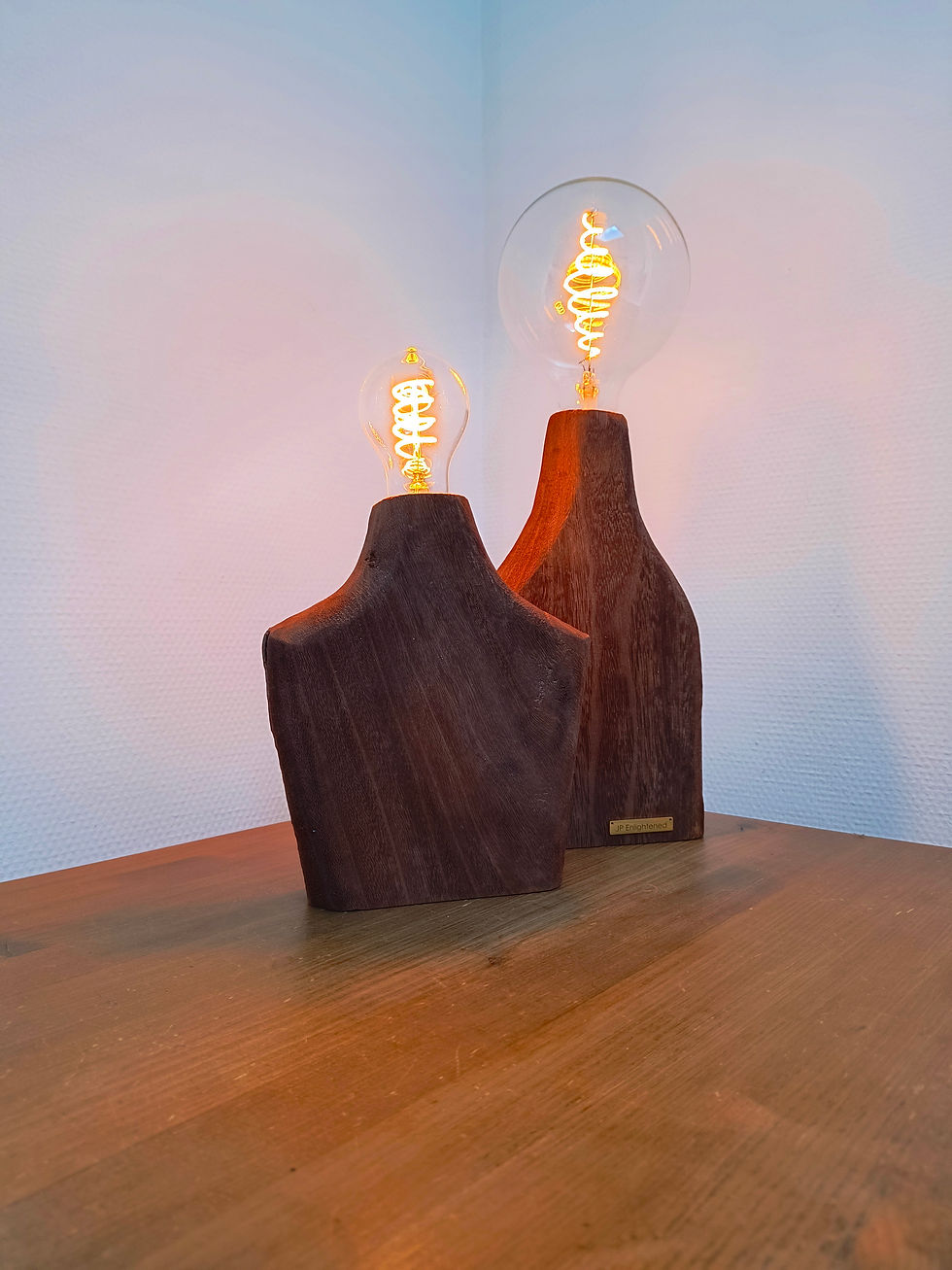 Thumbnail: PERFUME - dimbare designlamp 